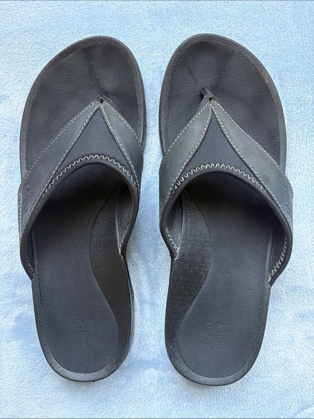 Abeo Women's Balboa Black Flip-Flop Sandals